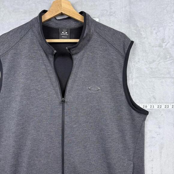 Oakley Range Vest Mens Size XL Large Stone Gray Full Zip Casual Sleeveless Vest - Picture 2 of 8